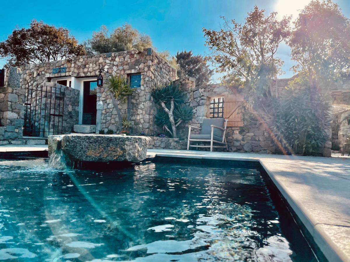 Hotel Casa Rossa & Spa LʼÎle-Rousse エクステリア 写真